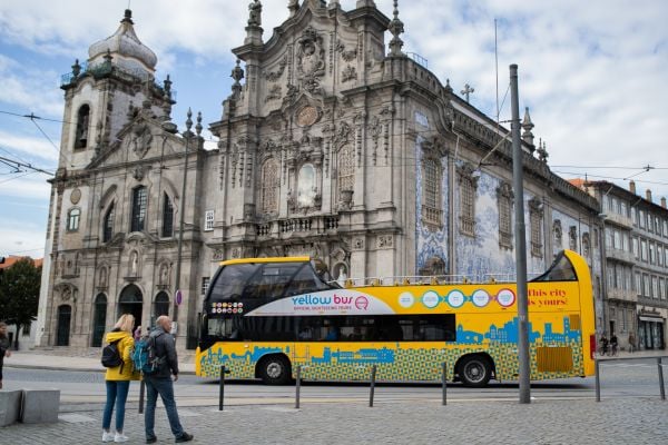 Découvrir Porto en 3 jours 
Le bus jaune que vous emprunterez pour découvrir Porto
Madame M les voyages